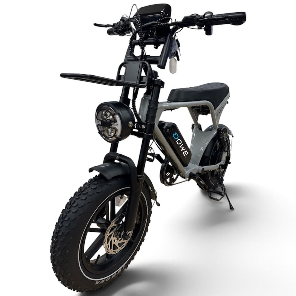 Dowe V8 Ultra Mini Fatbike lichtgrijs – schuin vooraanzicht